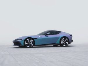 페라리윤슬, 페라리한국, 12칠린드리 테일러메이드